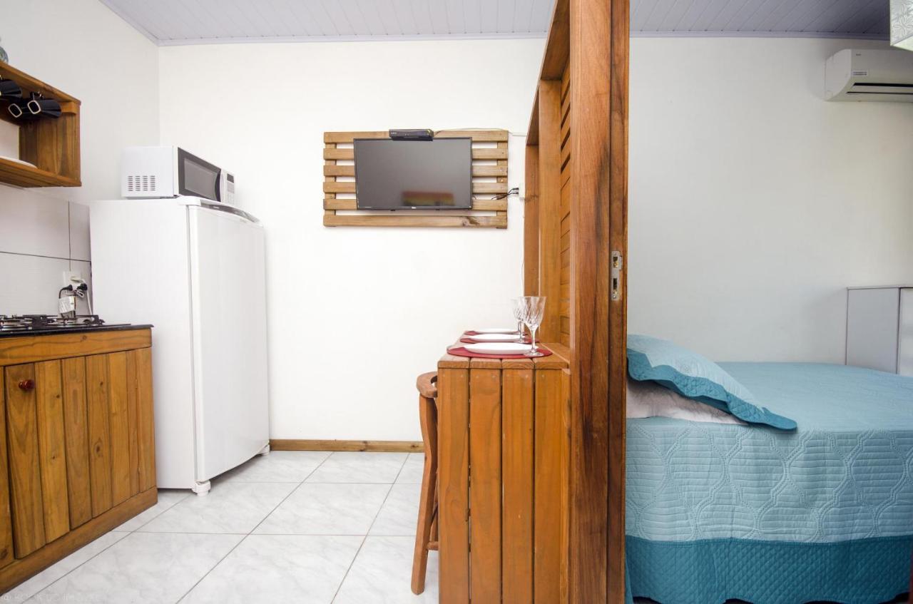 Residencial Salmao Aparthotel Бомбиняс Екстериор снимка