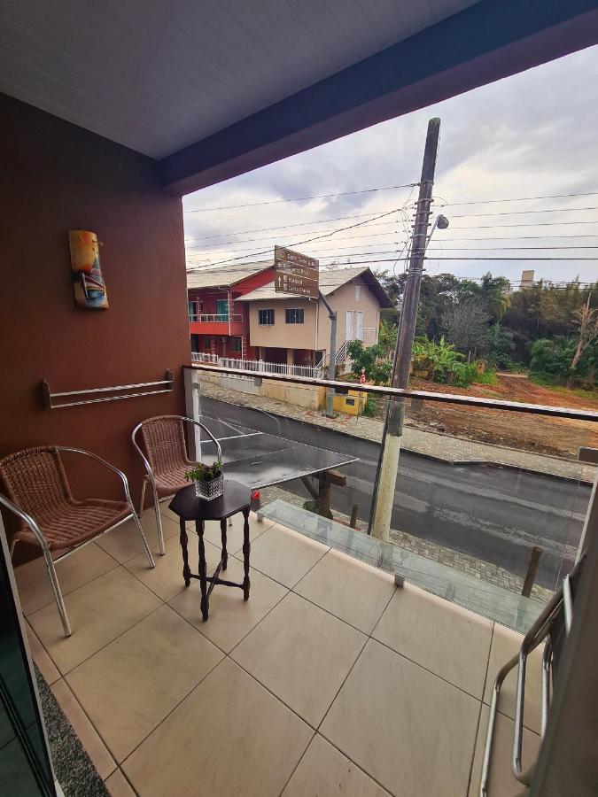 Residencial Salmao Aparthotel Бомбиняс Екстериор снимка